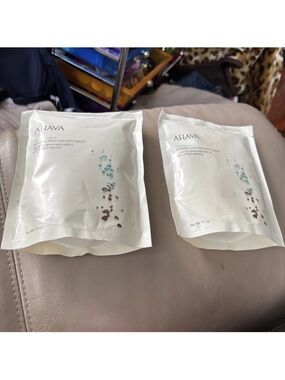 AHAVA Dead Sea Bath Salts Duo of 2 - 11 oz each.  New Sealed!